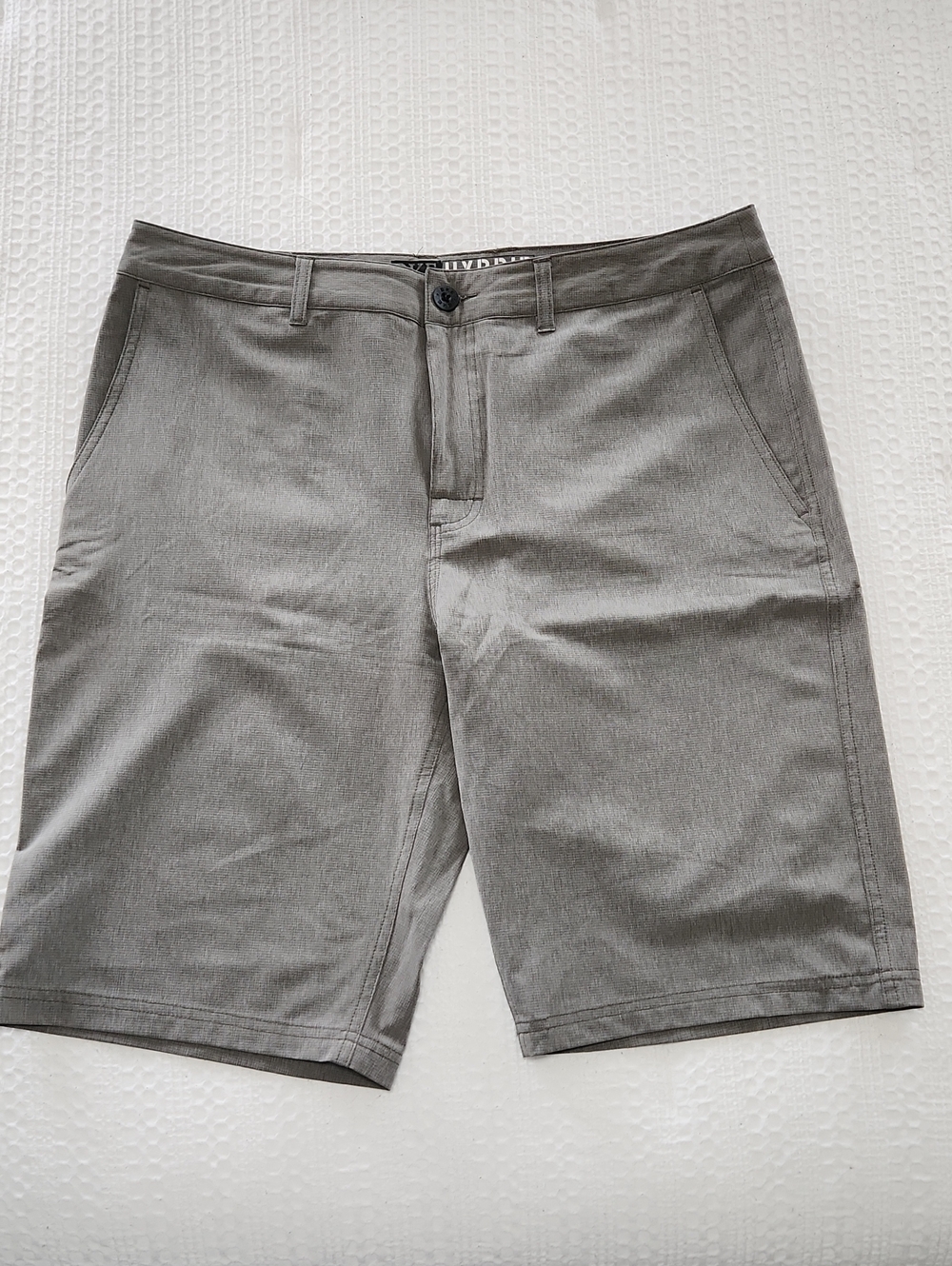 BKE Men's Gray Flat Front Stretch Shorts